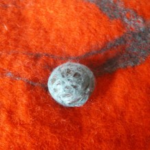 felted small bag -green oranges-