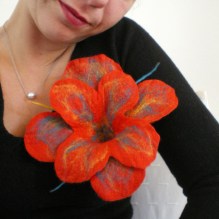 felted flower brooch -Sunday morning-