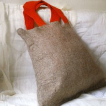 felted shopping bag -bread, oranges and apples-