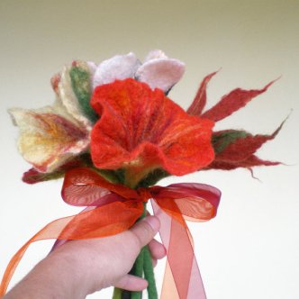 felted flower bouquet -unique moments- made to order 2