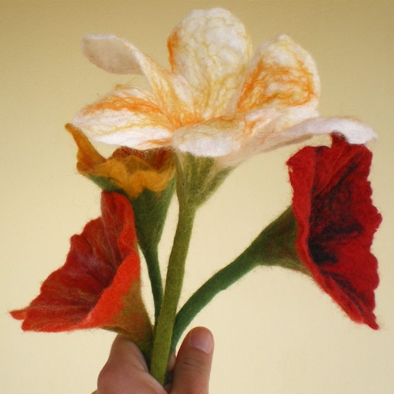 felted flower bouquet -unique moments- 2