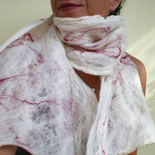cobweb felted scarf -white snow-