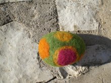 -felted naughty pebbles- process
