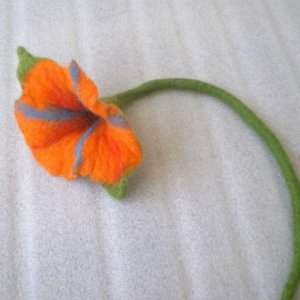 felted flower bracelet -sister Dew-