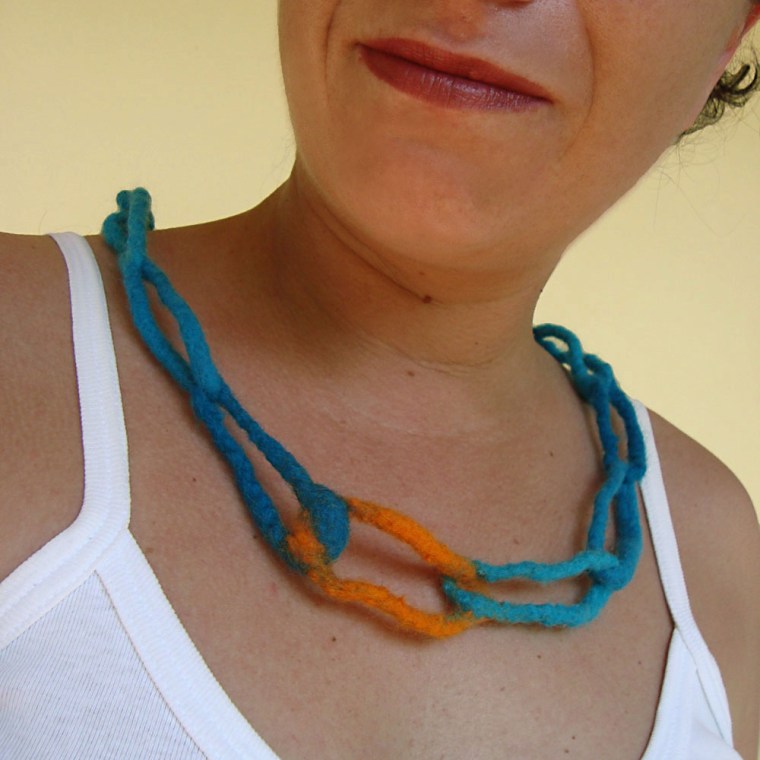  felted necklace -sea sunset-