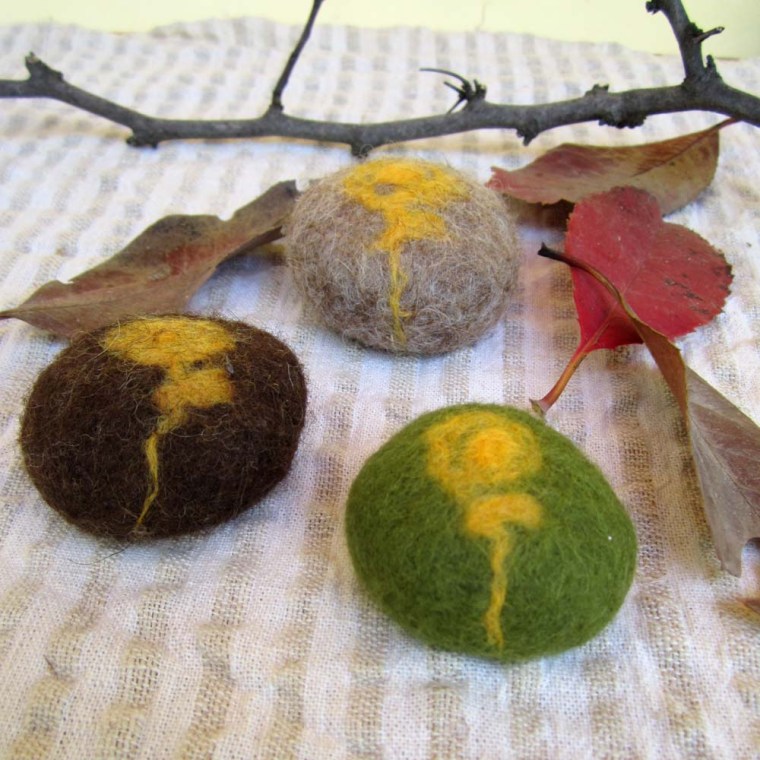 felted pebbles -earth-