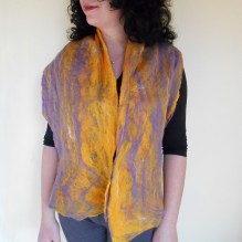 cobweb felted scarf -violet fire-