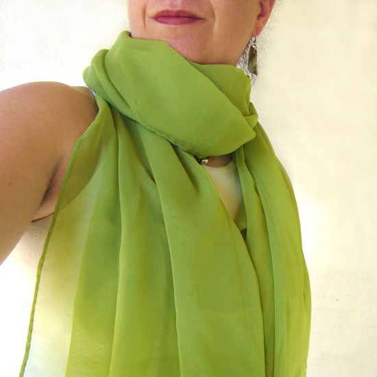 chiffon muslin scarf -grass green-
