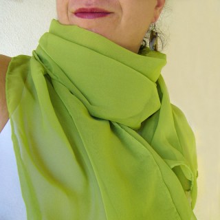 chiffon muslin scarf -grass green-