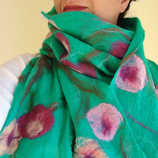 cobweb felted scarf -almond blossom-