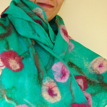 cobweb felted scarf -almond blossom-