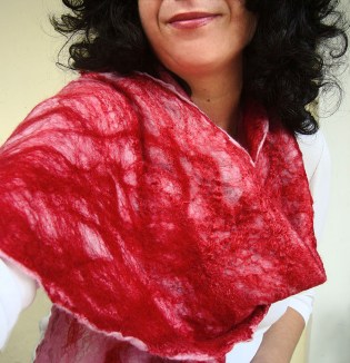 cobweb felted scarf -candy crushed-