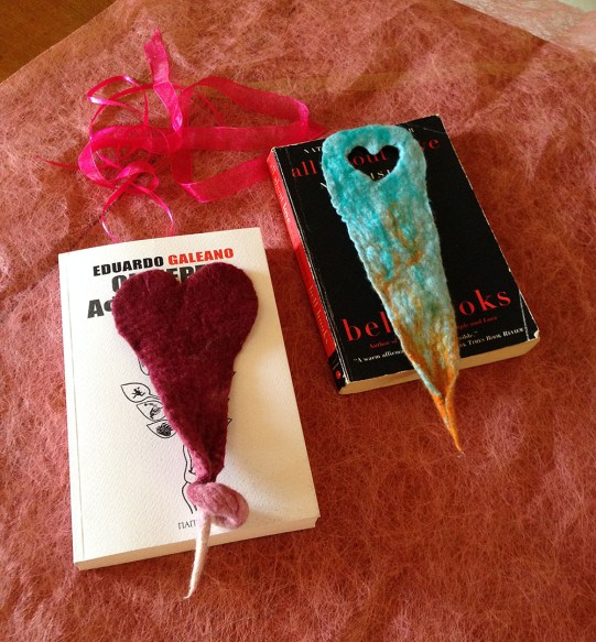 felted bookmarkers -love renaissance- 